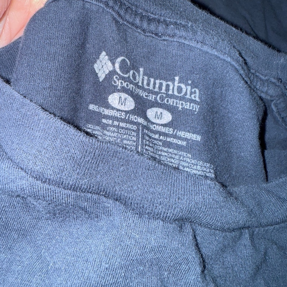 Columbia Men's Dark Blue Tee with Red Logo - Picture 3 of 3